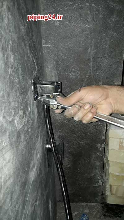 نصب توالت فرنگی وال هنگ و شیرآلات در اقدسیه - آقای ضیایی