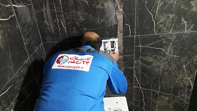 نصب توالت فرنگی وال هنگ و شیرآلات در اقدسیه - آقای ضیایی